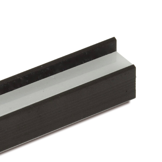 ZCUBE Prodotti Liner Pico Asimmetrico è un profilo LED compatto per illuminazione di arredi, vetrine e progetti architetturali.