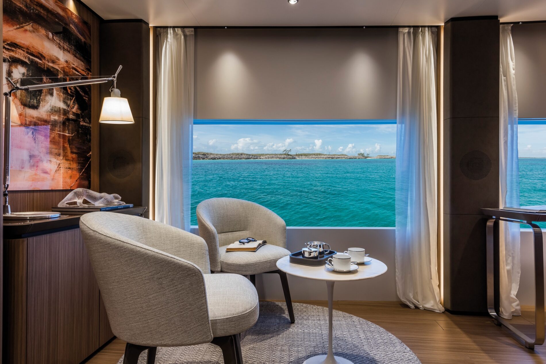 CustomLine120NewMainDeck 0011 31871 1 1900x1267