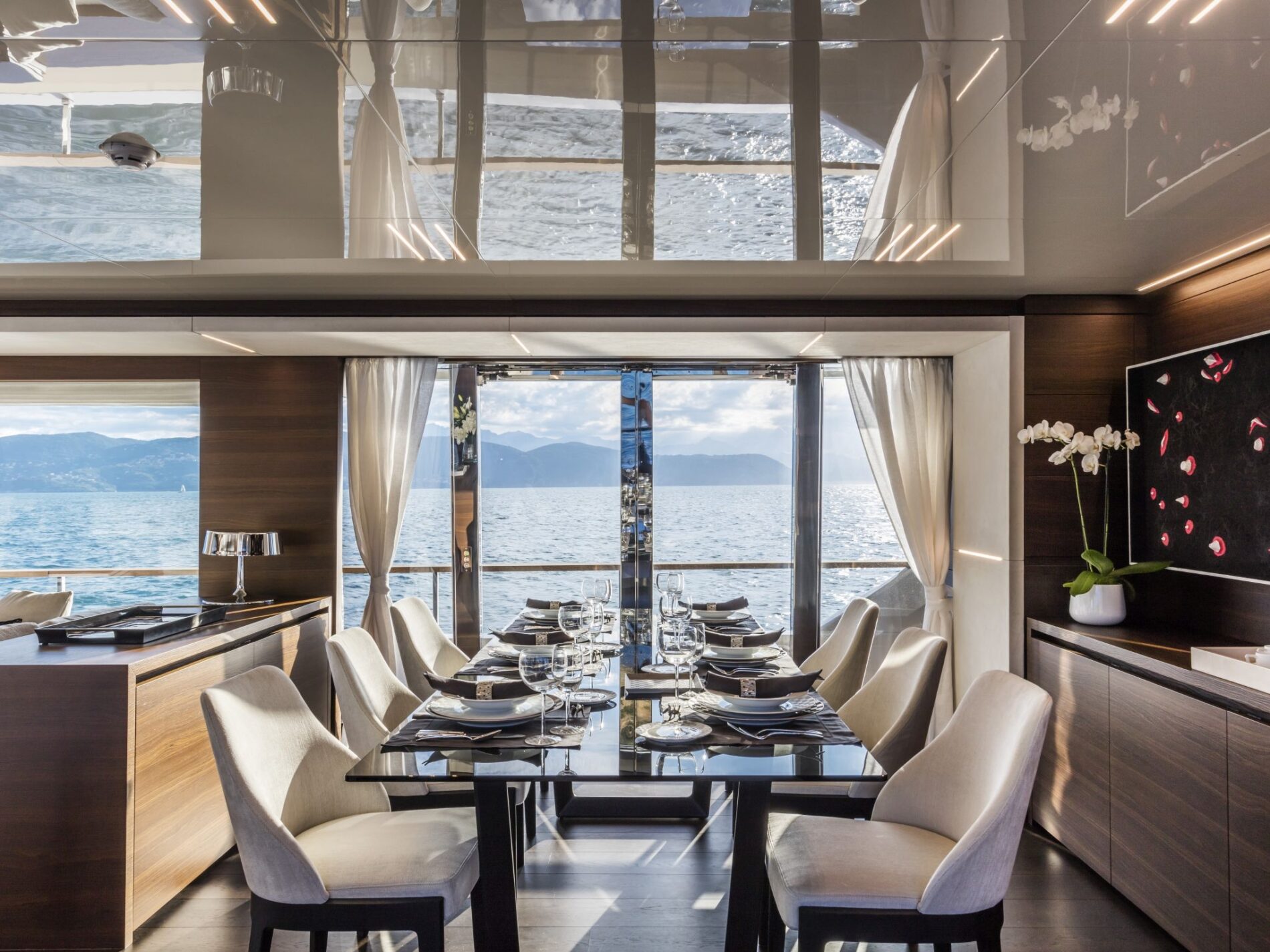 CustomLineNavetta37Maindeck 0000 18431 1900x1425