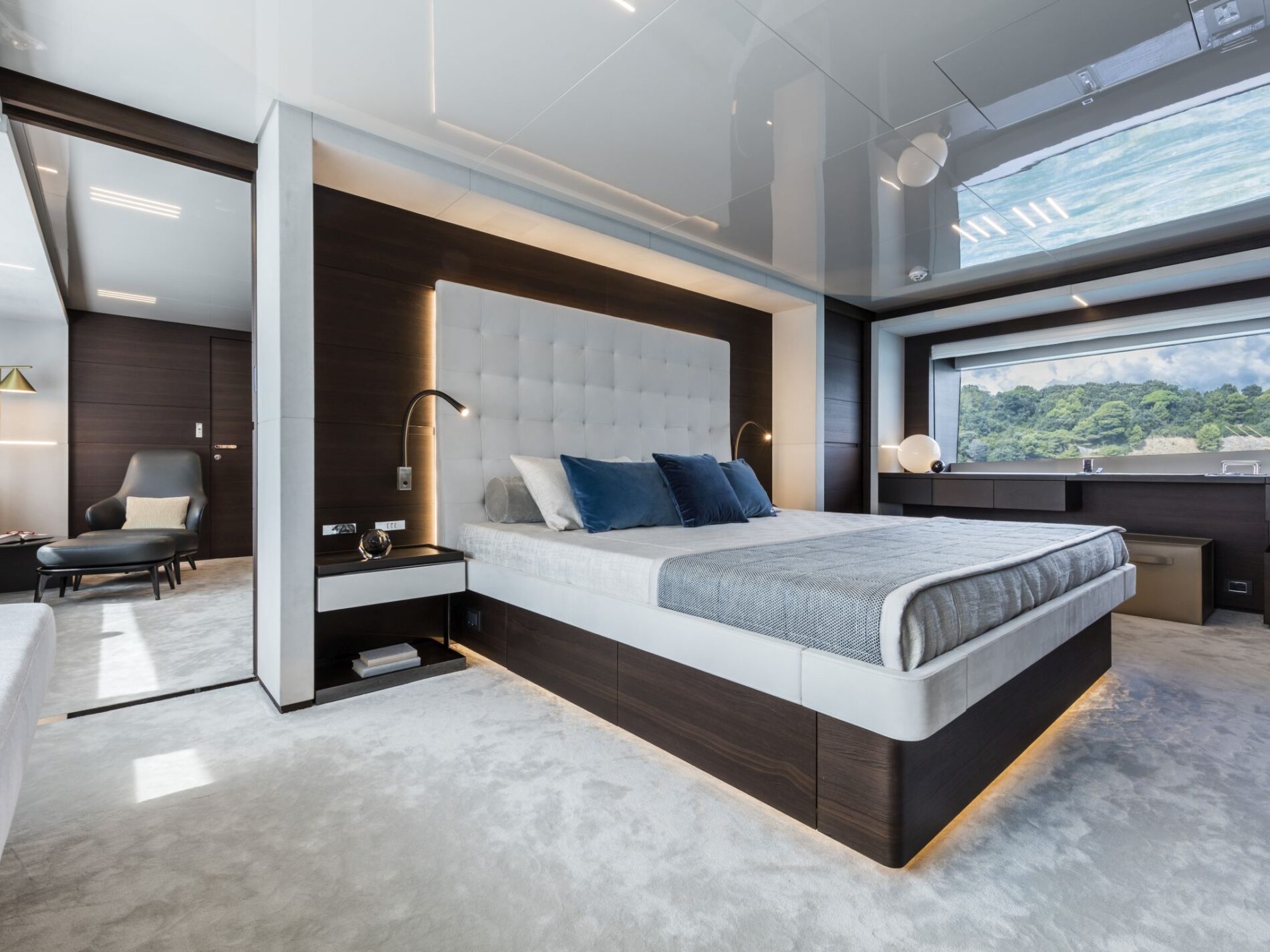 CustomLineNavetta37Maindeck 0004 18435 1900x1425